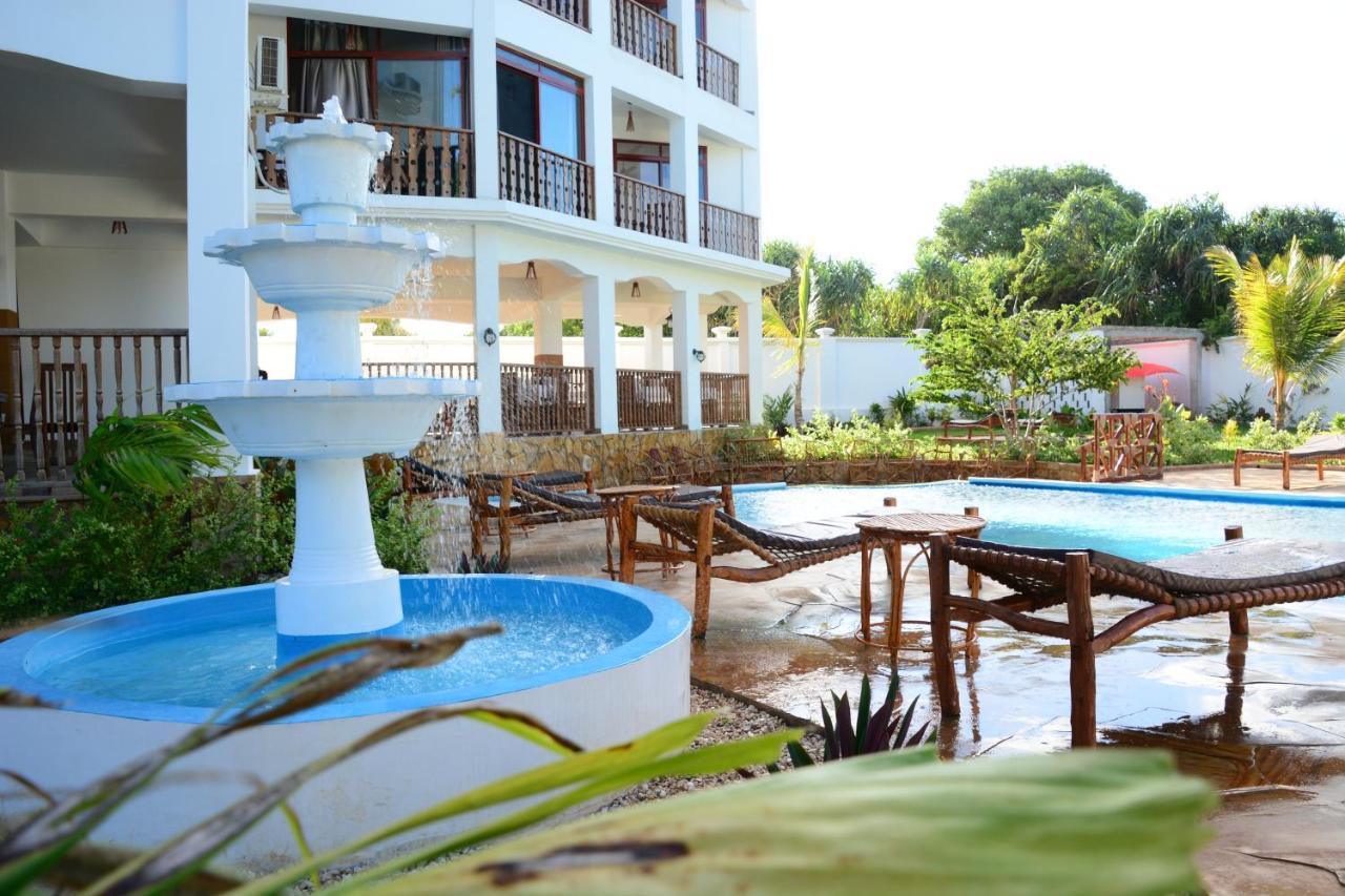 Zanoceanique Hotel ماتيموي المظهر الخارجي الصورة